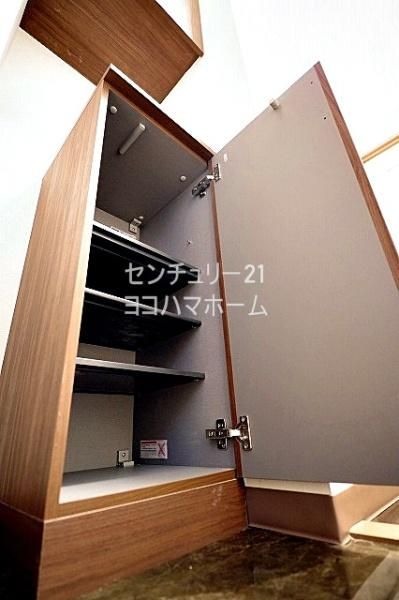 �y���[�z�@